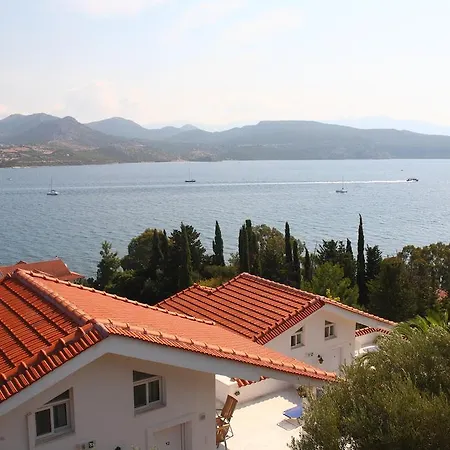 Aris Villas Apartamento
